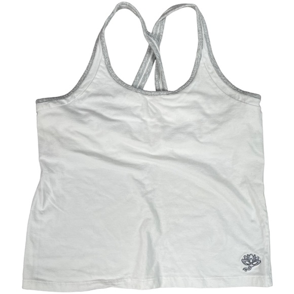 Prospirit peach shorts size medium, 2 tanks white & peach size Xl, 3 pieces - Picture 7 of 16